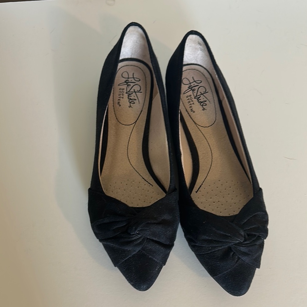 Life Stride Black Flats with Knotted Detail